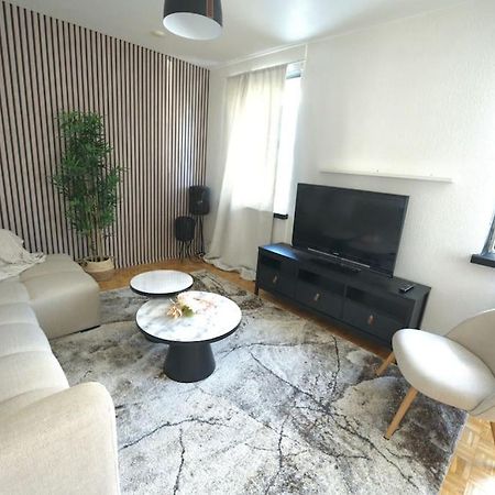 Cosy,Stylish & Big Apartment In The Heart Of City Rovaniemi Exterior foto