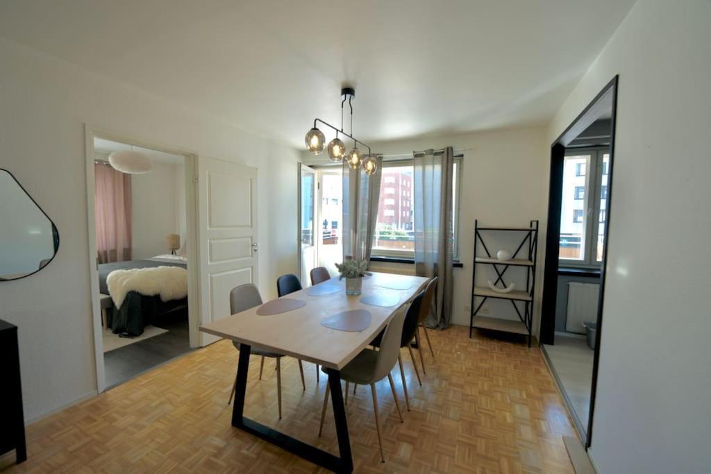 Cosy,Stylish & Big Apartment In The Heart Of City Rovaniemi Exterior foto