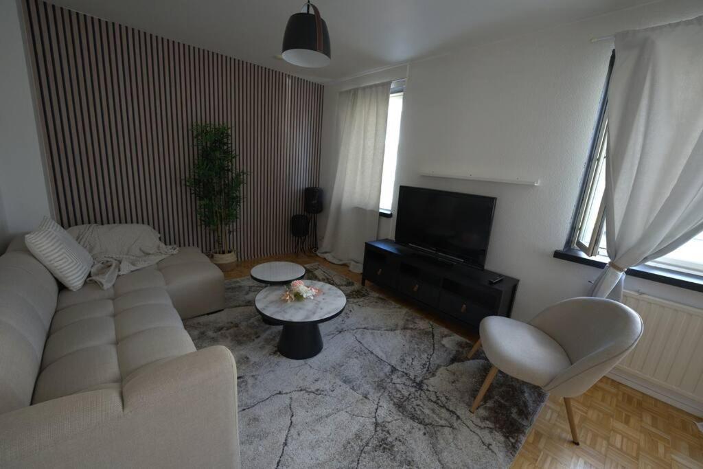 Cosy,Stylish & Big Apartment In The Heart Of City Rovaniemi Exterior foto